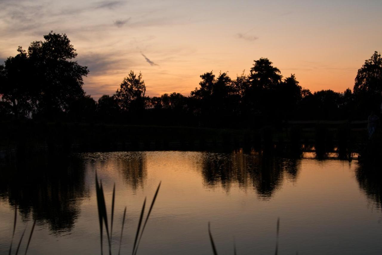 Gestehof Hetzenberg Haag Buitenkant foto